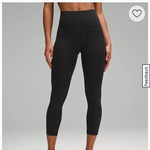 Lululemon Wunder Under Crops
